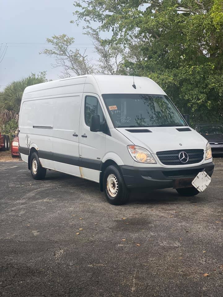2012 Mercedes-Benz Sprinter 2500